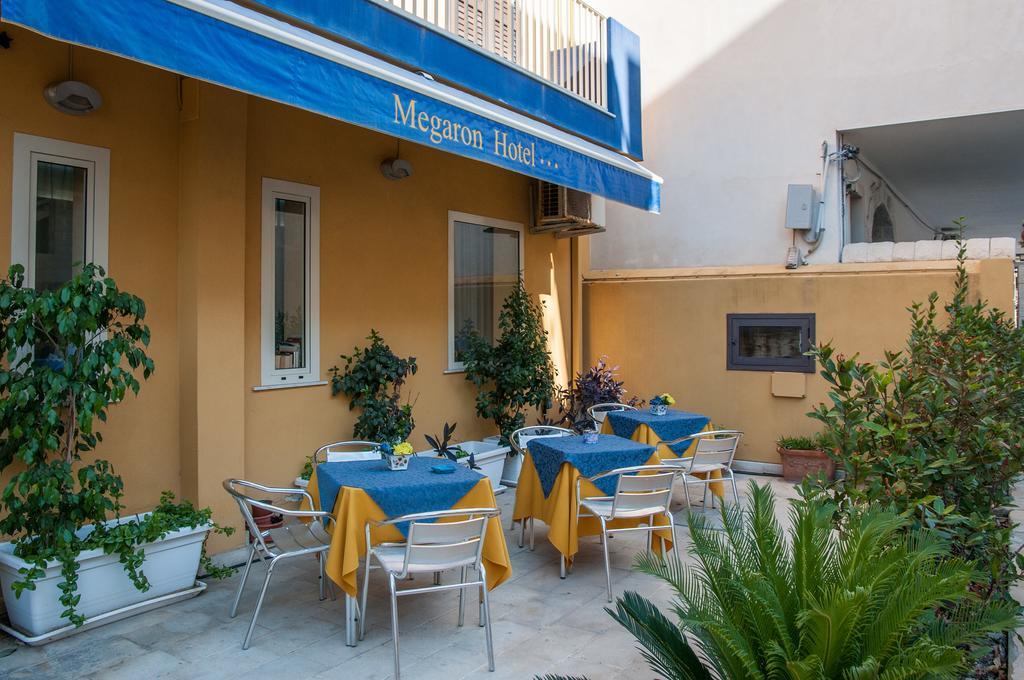 Megaron Hotel Pozzallo Exterior foto